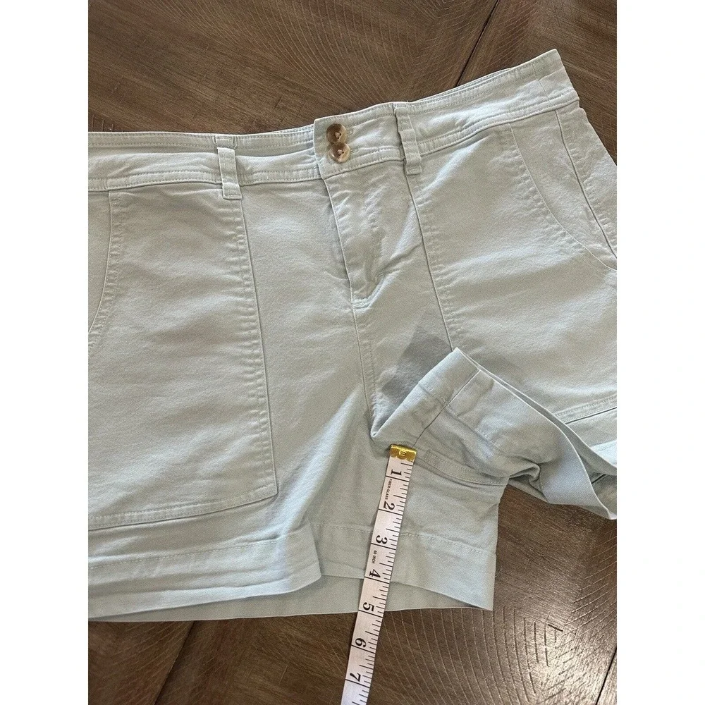 A NEW DAY Womens Size 12 Mint Green High Rise Stretch Cotton Blend Casual Shorts